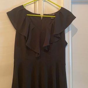 🔥 2/$20 Forever21 little black dress medium